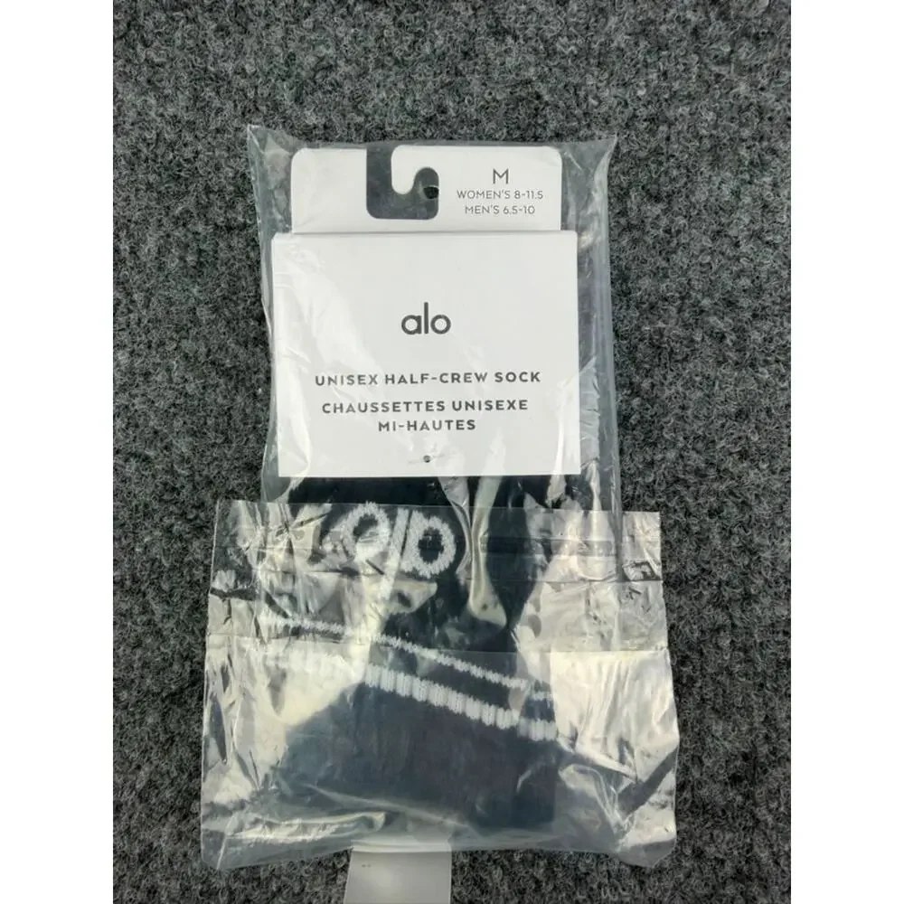 NWT Alo Yoga Unisex Half-Crew Socks – Black/White – Size M / W 8-11.5 / M 6.5-10
